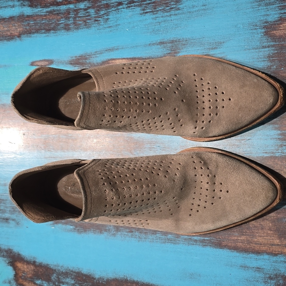 Gianni Bini Leather Booties